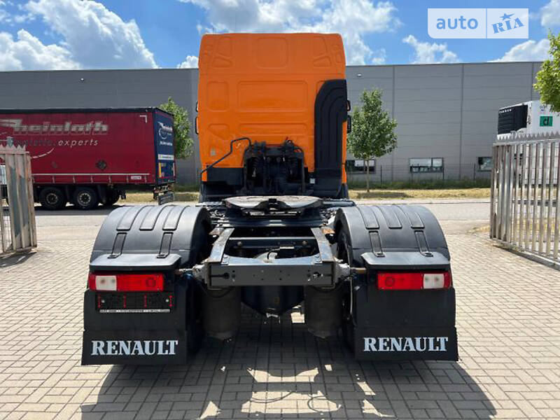 Тягач Renault Premium 2011 в Ужгороде