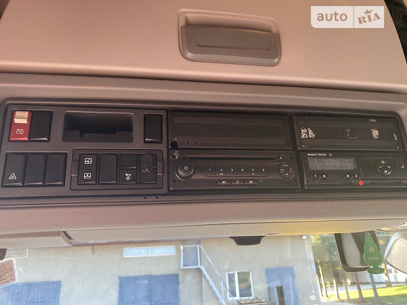 Тягач Renault Premium 2016 в Львові фото 10 Тягач Renault Premium 2016 в Львові