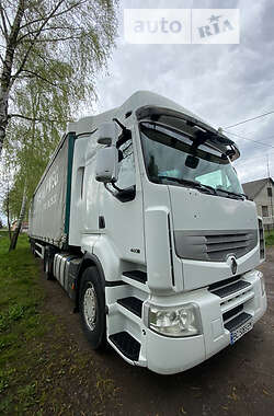 Грузовой фургон Renault Premium 2011 в 