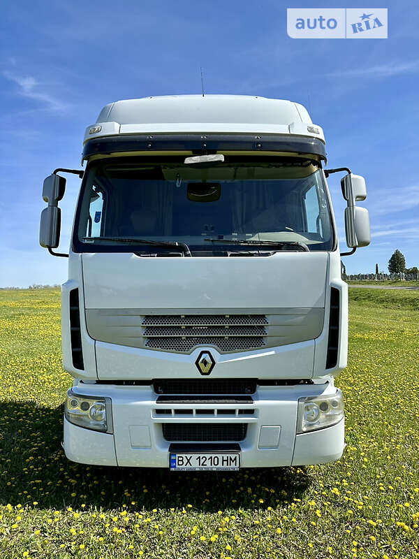 Тягач Renault Premium 2011 в Старокостянтинові