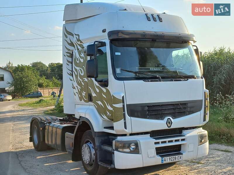 Тягач Renault Premium 2007 в Сквире