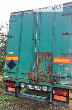 Тягач Renault Premium 2004 в 