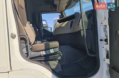Тягач Renault Premium 2013 в 