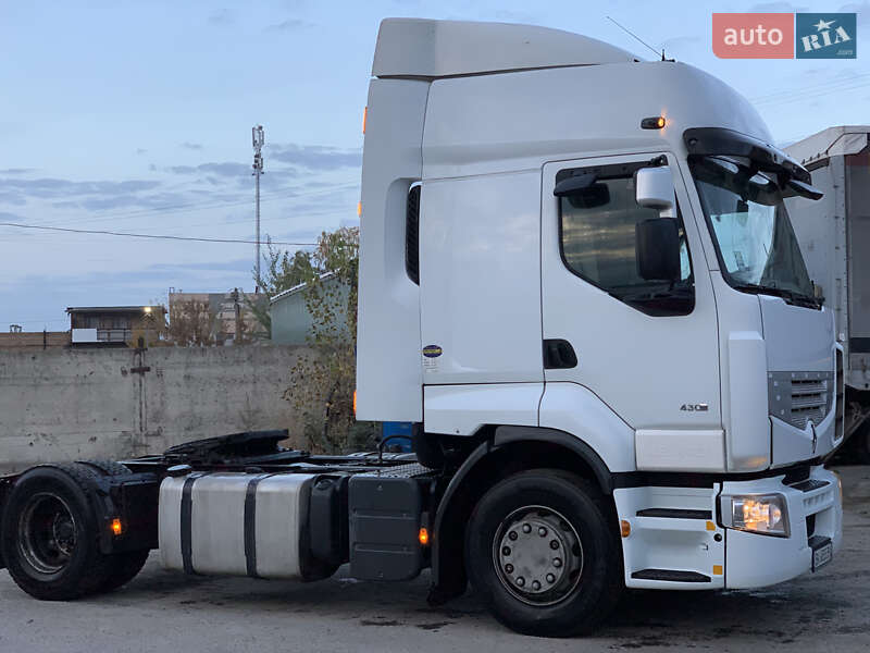 Тягач Renault Premium 2010 в Здолбунове