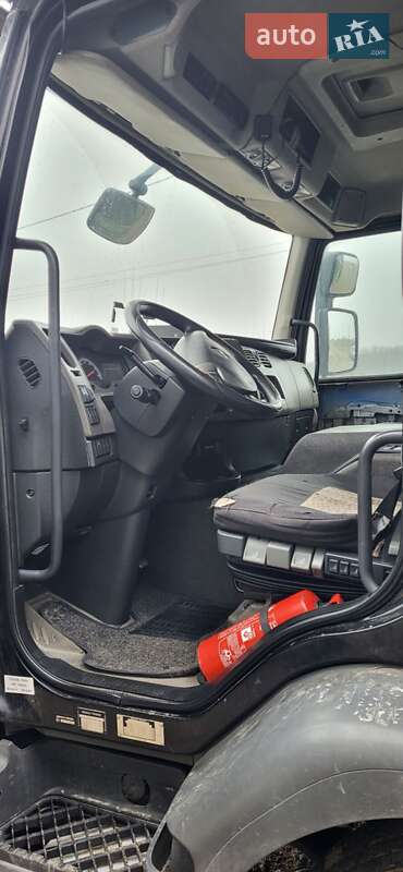 Автовоз Renault Premium 2011 в Виннице
