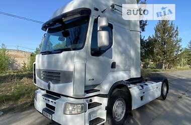 Тягач Renault Premium 2012 в Надворной