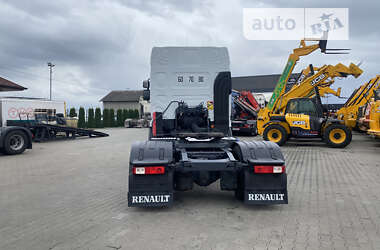 Тягач Renault Premium 2012 в Ровно