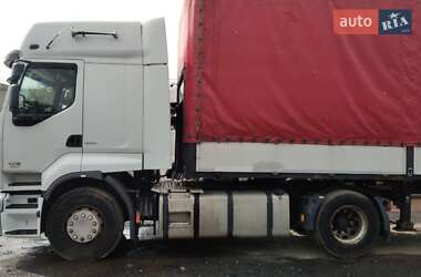 Тягач Renault Premium 2011 в 