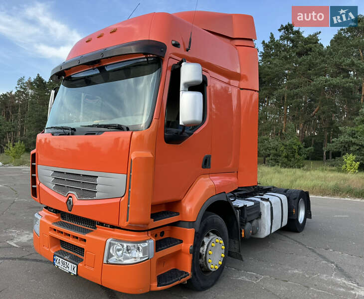 Тягач Renault Premium 2011 в Киеве