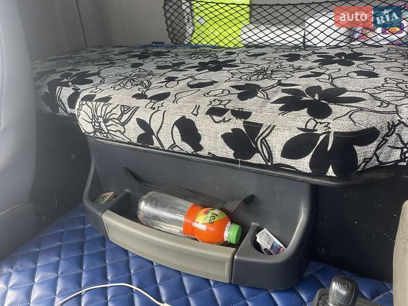 Тягач Renault Premium 2012 в Тячеве фото 37 Тягач Renault Premium 2012 в Тячеве