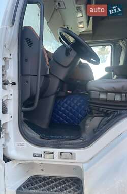 Тягач Renault Premium 2012 в 