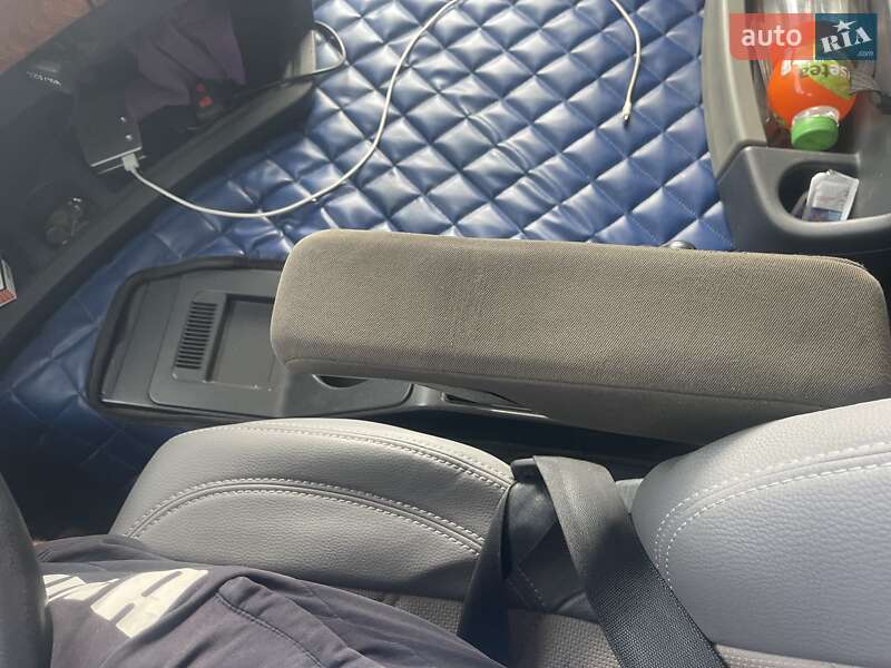 Тягач Renault Premium 2012 в Тячеве фото 43 Тягач Renault Premium 2012 в Тячеве