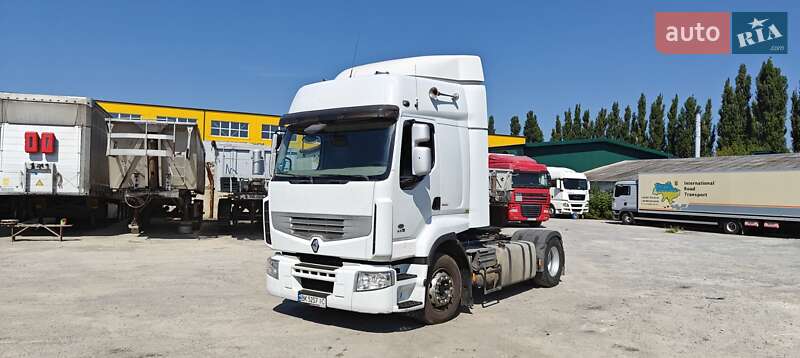 Тягач Renault Premium 2010 в Ровно