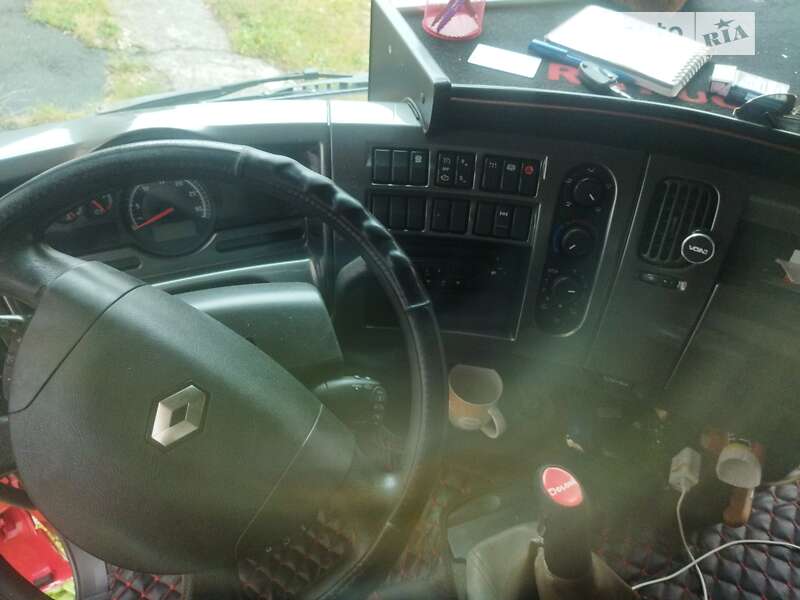 Тягач Renault Premium 2008 в Долині фото 5 Тягач Renault Premium 2008 в Долині