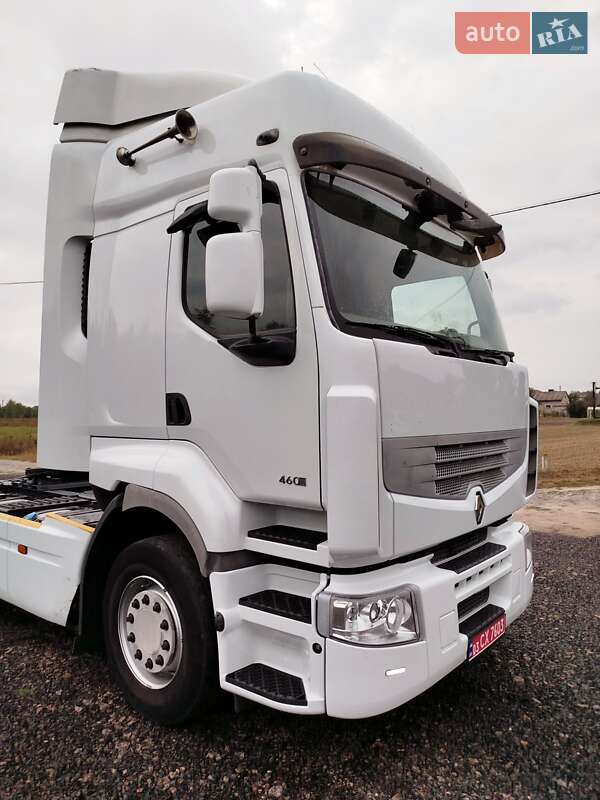 Тягач Renault Premium 2012 в Луцке