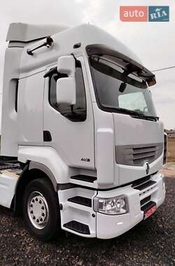 Тягач Renault Premium 2012 в 