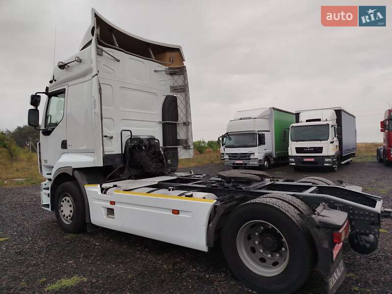 Тягач Renault Premium 2012 в Луцке