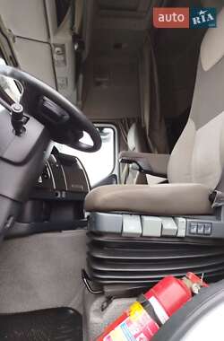 Тягач Renault Premium 2012 в 