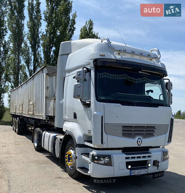 Тягач Renault Premium 2008 в 