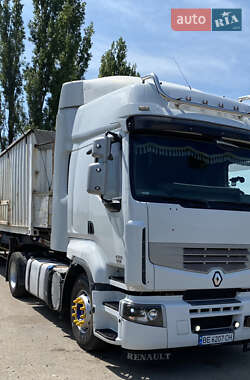 Тягач Renault Premium 2008 в 