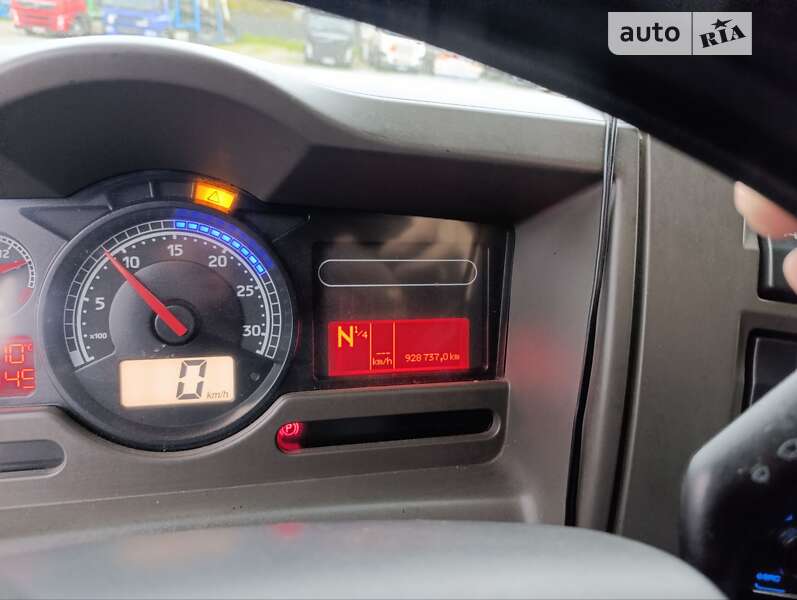 Автовоз Renault Premium 2011 в Стрые