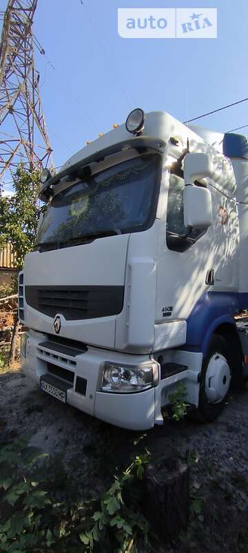 Тягач Renault Premium 2008 в 