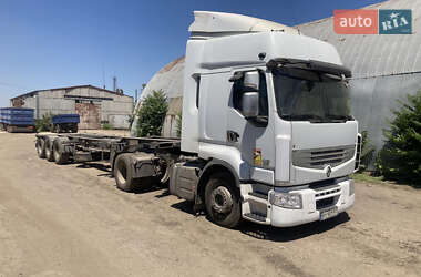 Тягач Renault Premium 2010 в 
