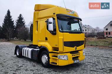 Тягач Renault Premium 2013 в Дубні