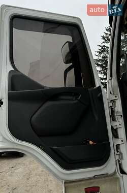 Тягач Renault Premium 2010 в 