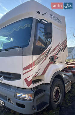 Тягач Renault Premium 2000 в Козове