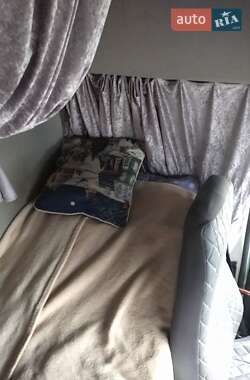 Тягач Renault Premium 2010 в 