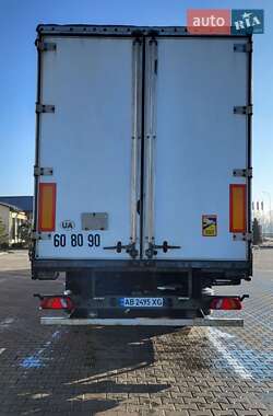 Тягач Renault Premium 2008 в 