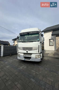 Тягач Renault Premium 2011 в Львові