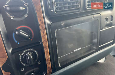 Тягач Renault Premium 1998 в 