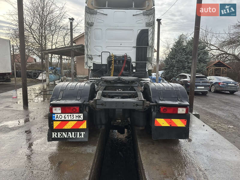 Тягач Renault Premium 2012 в Ужгороде