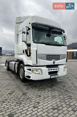 Тягач Renault Premium 2010 в Хусті