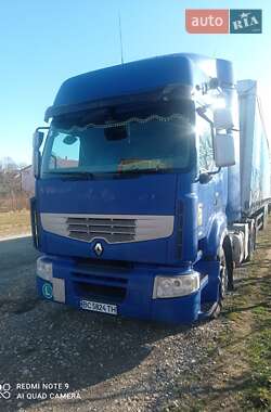 Тягач Renault Premium 2011 в Львове