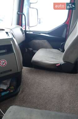 Тягач Renault Premium 2008 в 