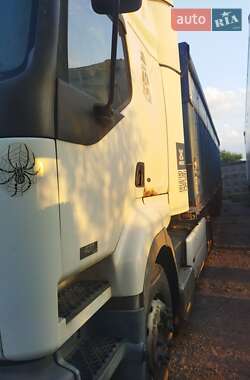 Зерновоз Renault Premium 2003 в 