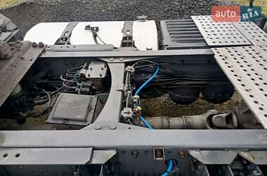 Тягач Renault Premium 2011 в 