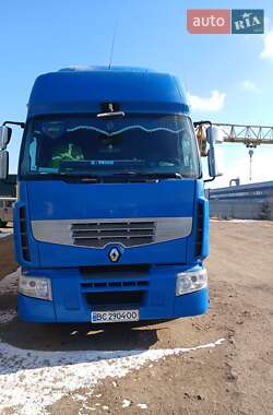 Тягач Renault Premium 2009 в Львове