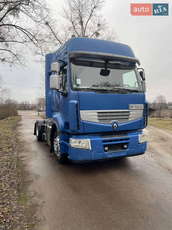 Другие грузовики Renault Premium 2011 в Коростене