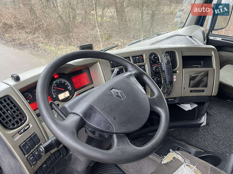 Другие грузовики Renault Premium 2011 в Коростене