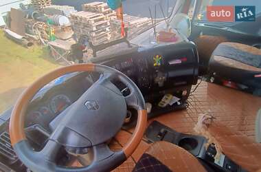 Тягач Renault Premium 2010 в 