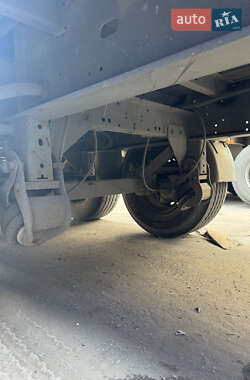 Тягач Renault Premium 2011 в 
