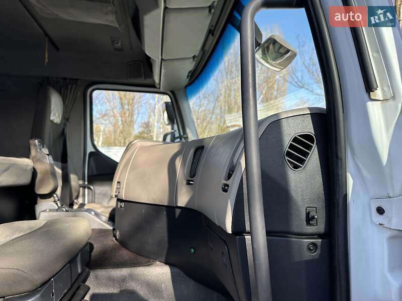 Тягач Renault Premium 2012 в Киеве