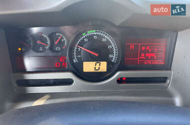 Тягач Renault Premium 2012 в 