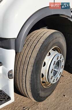 Тягач Renault Premium 2008 в Звягелі