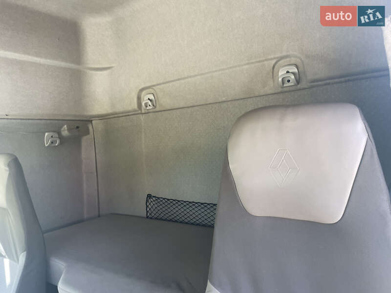 Тягач Renault Premium 2010 в Черновцах