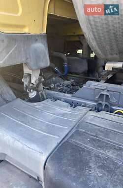 Цистерна Renault Premium 2005 в Тернополе